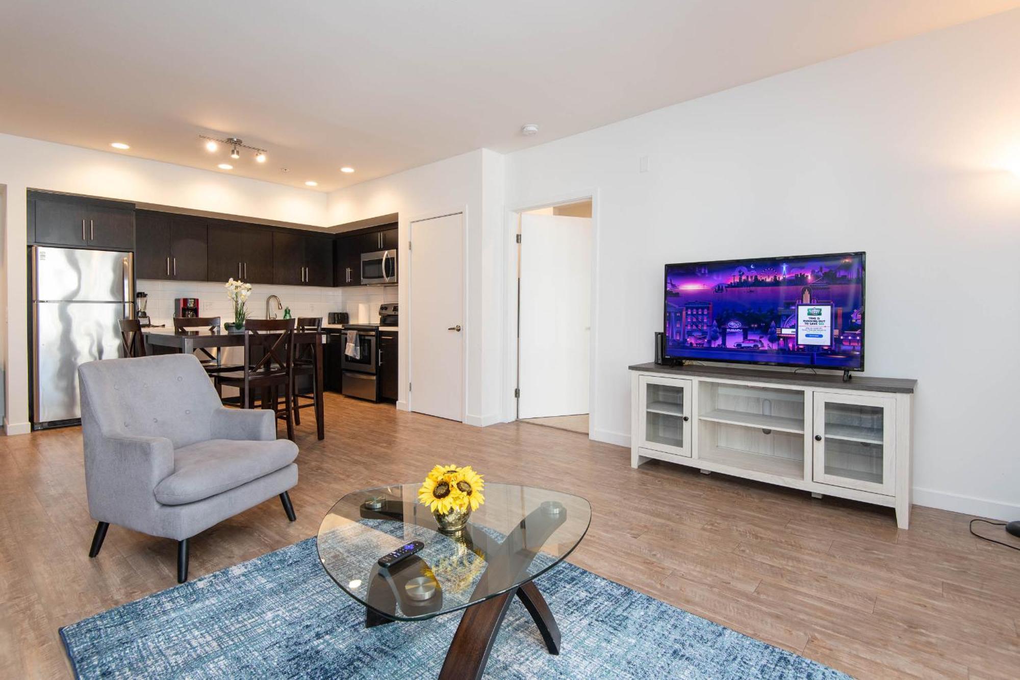 Apartment Large 2 Bedroom 2 Bath In Hollywood