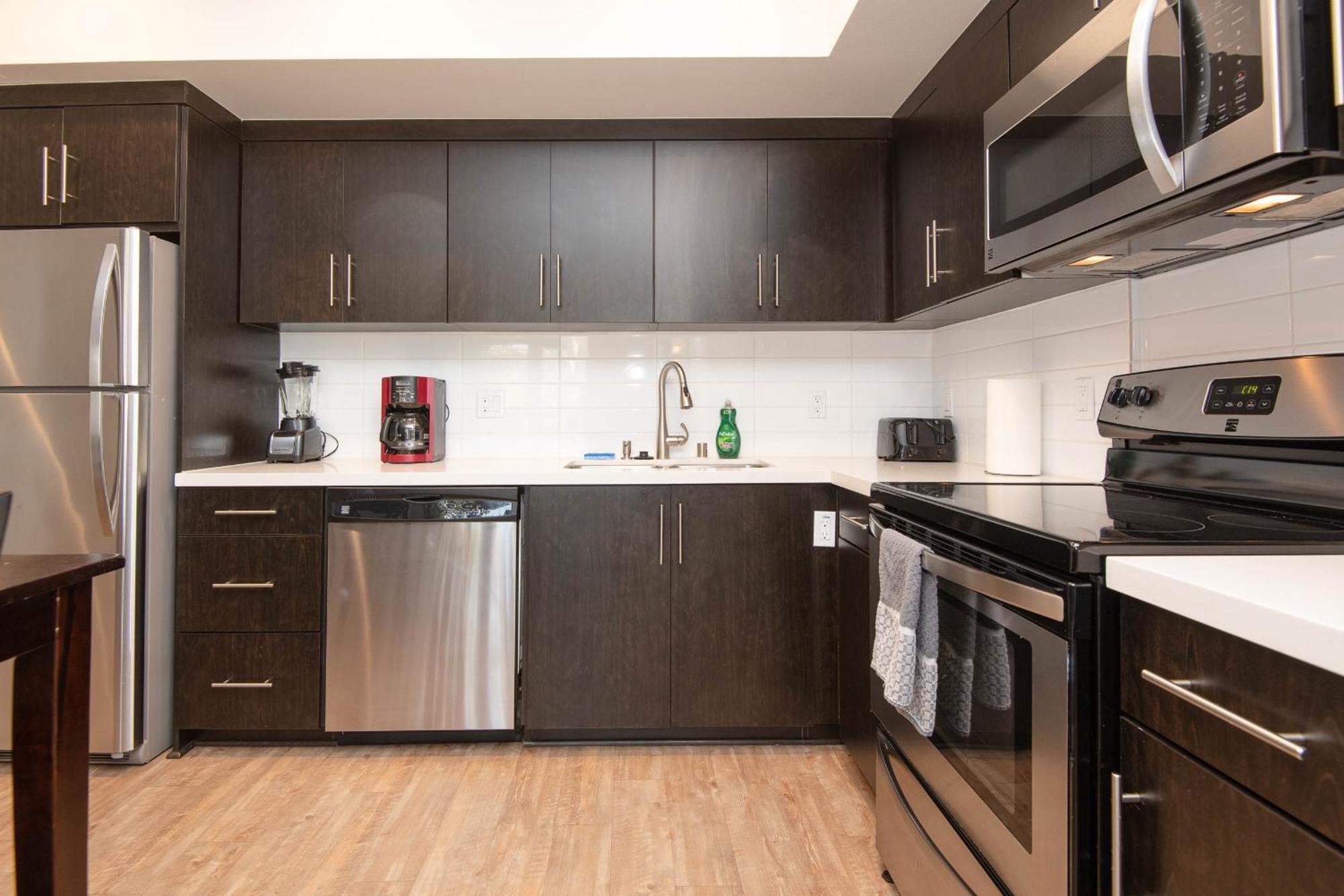 Apartment Large 2 Bedroom 2 Bath In Hollywood Los Angeles